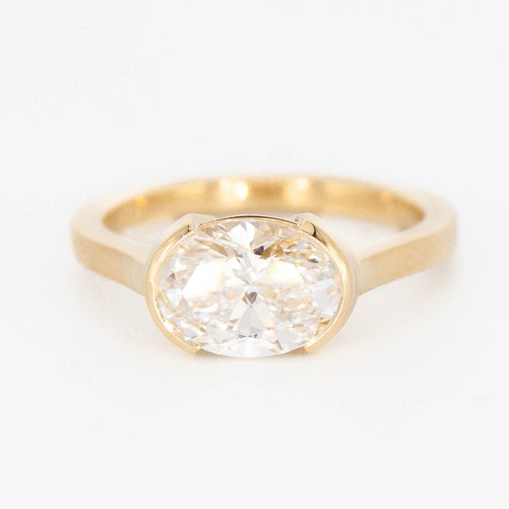 Avery Ring - Moissanite