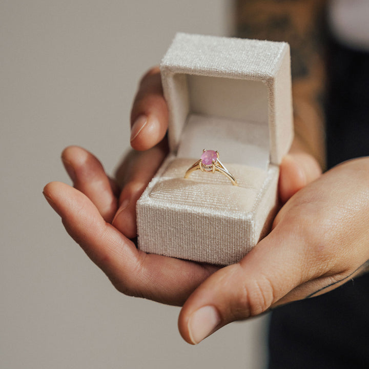 Mia Ring - Pink Sapphire