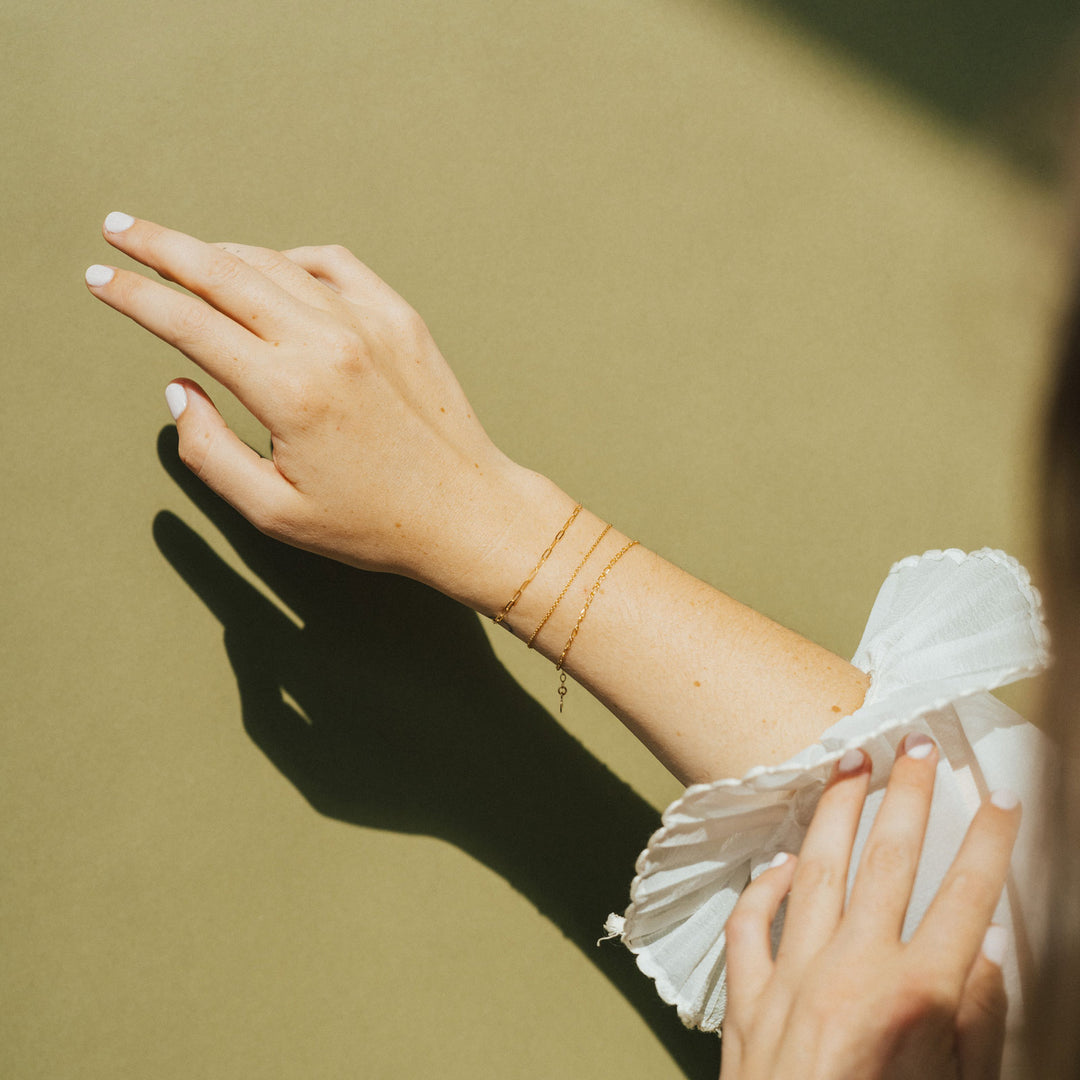 Drawn Chain Bracelet - 14K Solid Gold