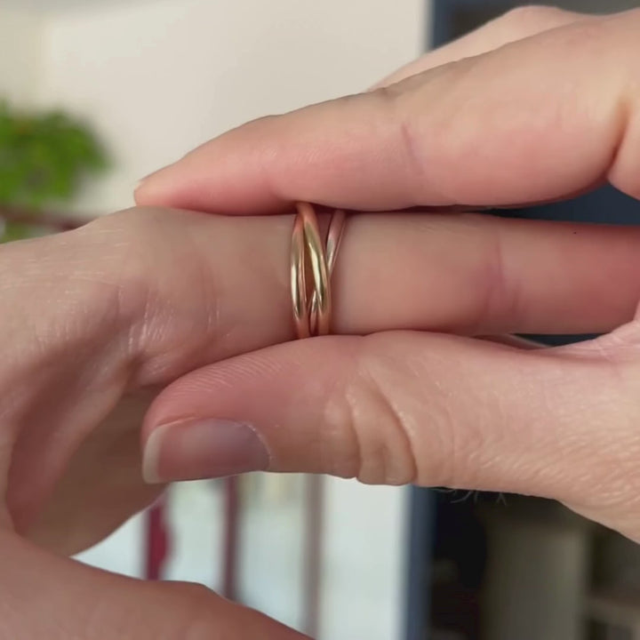 Super Nova Fidget Ring - Size Up 1/2 Size