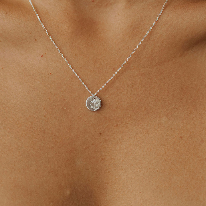Daisy Necklace