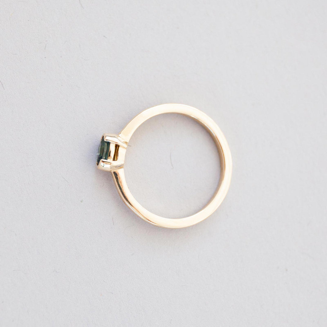 Mini Avery Ring - Montana Sapphire