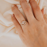 Dottie Contour Band