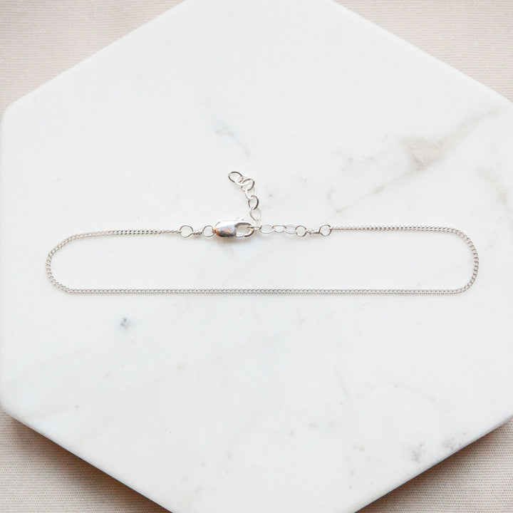 Dainty Curb Chain Bracelet